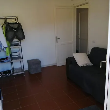 Sun House Hotel Solanas (Cagliari)